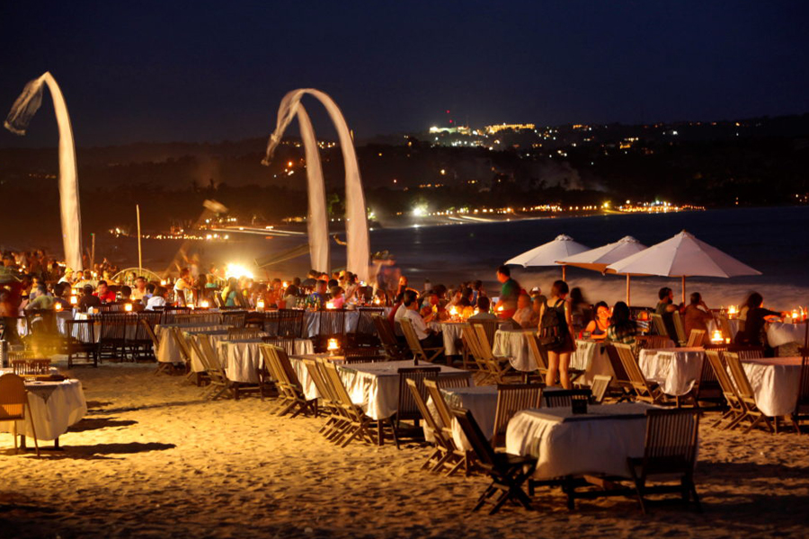 Dinner at Jimbaran Beach