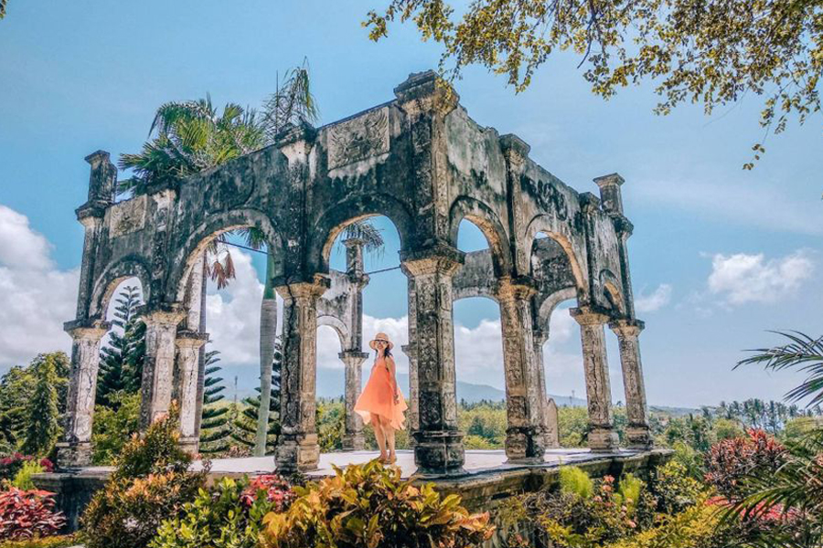 Taman Ujung Water Palace